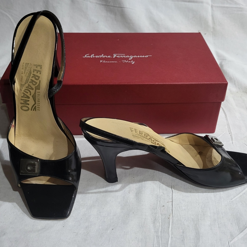 Salvatore Ferragamo Black Patent Leather Slingback Heels with Square Toe 7 D